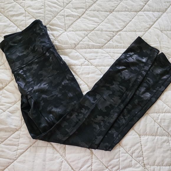 SPANX Pants - SPANX Gray/Black Camo Skinny Leggings
